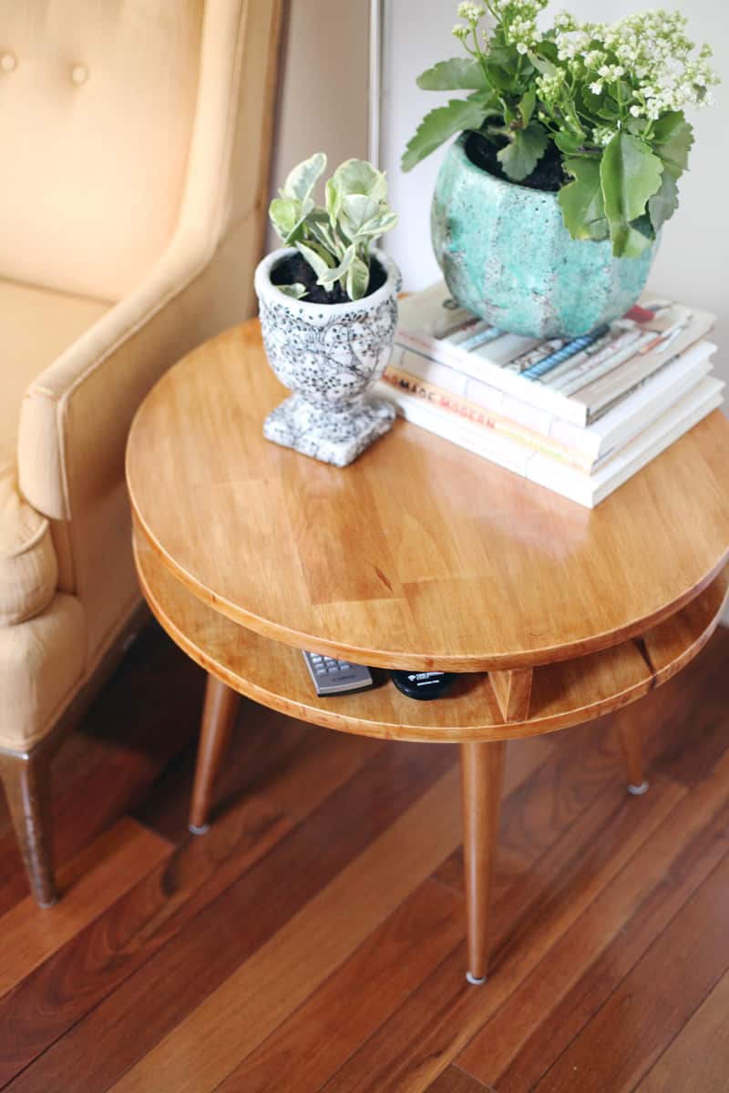 Get crafty with this DIY mid-century round side table (with storage!). Image via A Beautiful Mess.
